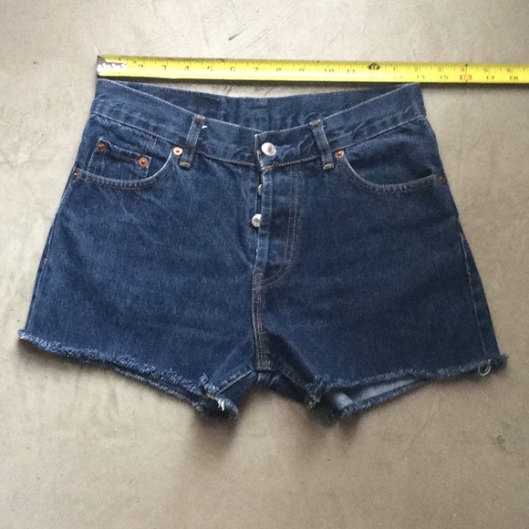Levi 501 cut off shorts. - Picture 3 of 8